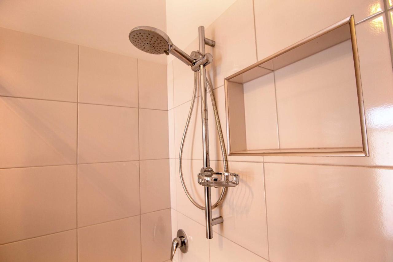 Coorong Island Retreat - Farm Stay At Pet Friendly Property Meningie Εξωτερικό φωτογραφία