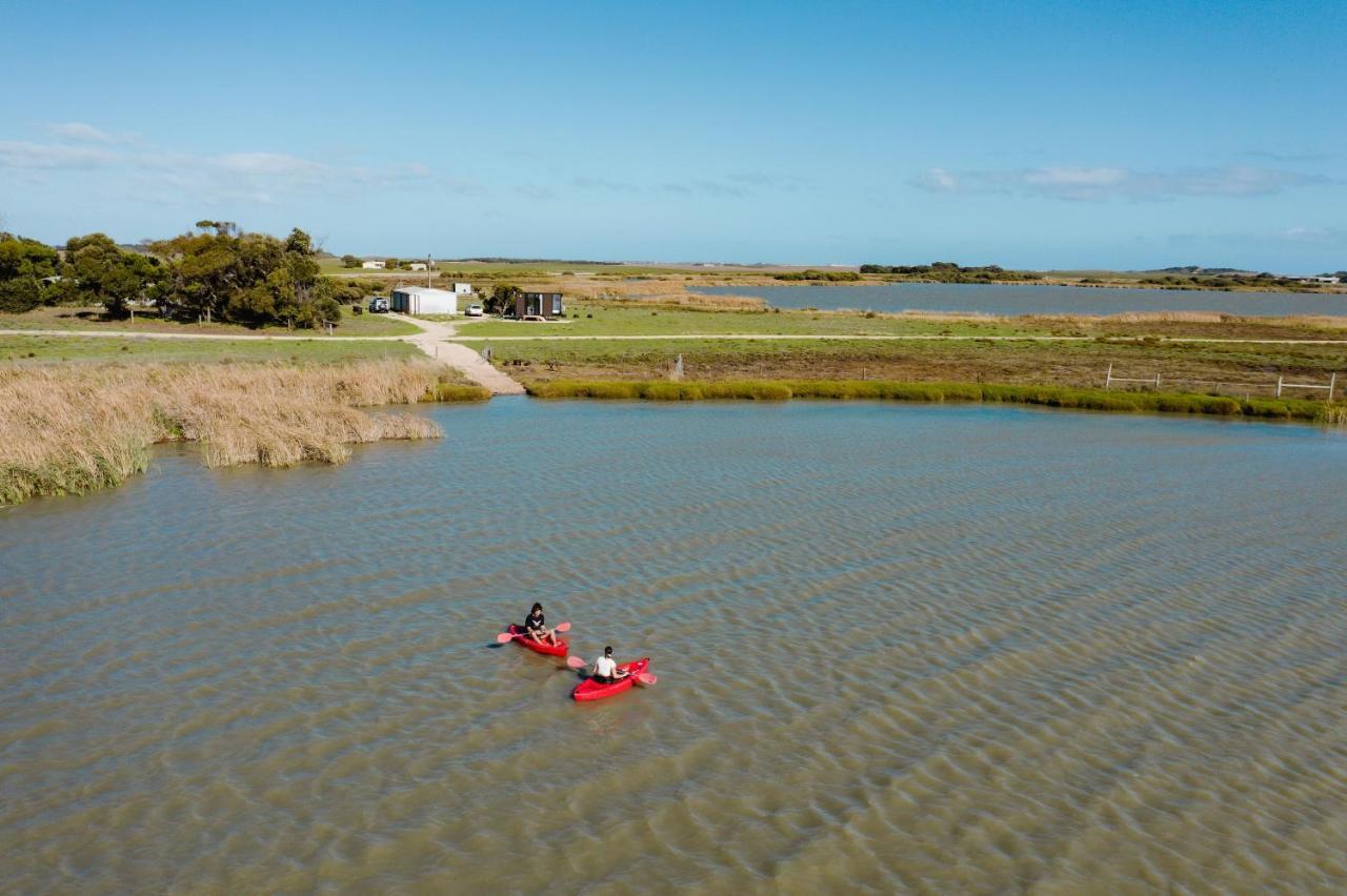 Coorong Island Retreat - Farm Stay At Pet Friendly Property Meningie Εξωτερικό φωτογραφία