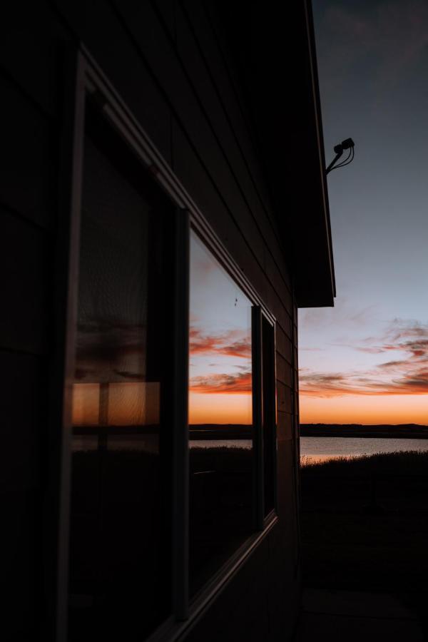 Coorong Island Retreat - Farm Stay At Pet Friendly Property Meningie Εξωτερικό φωτογραφία